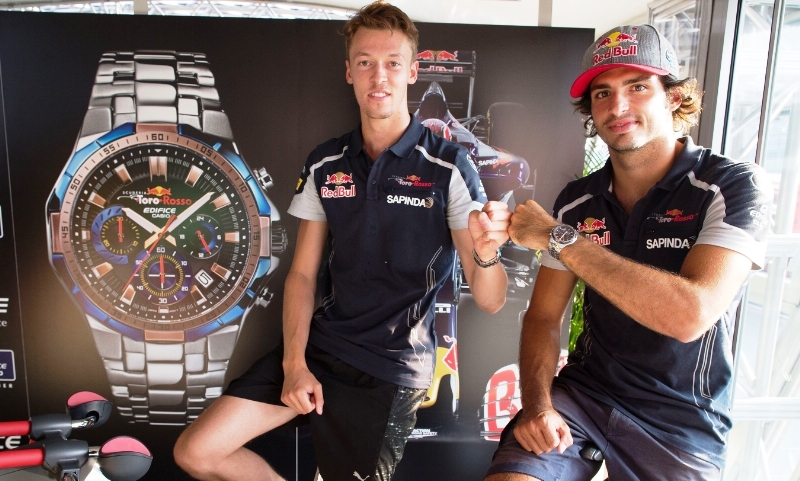 Toro-Rosso-drivers-Daniil-Kvyat-and-Carlos-Sainz