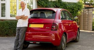 David Franklin with his new Fiat 500 Electric