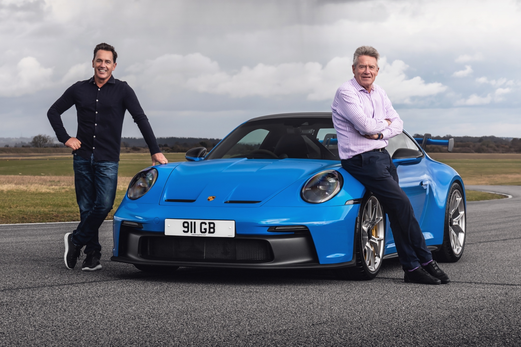 Lovecars On the Road Series 2 with Paul Woodman and Tiff Needell