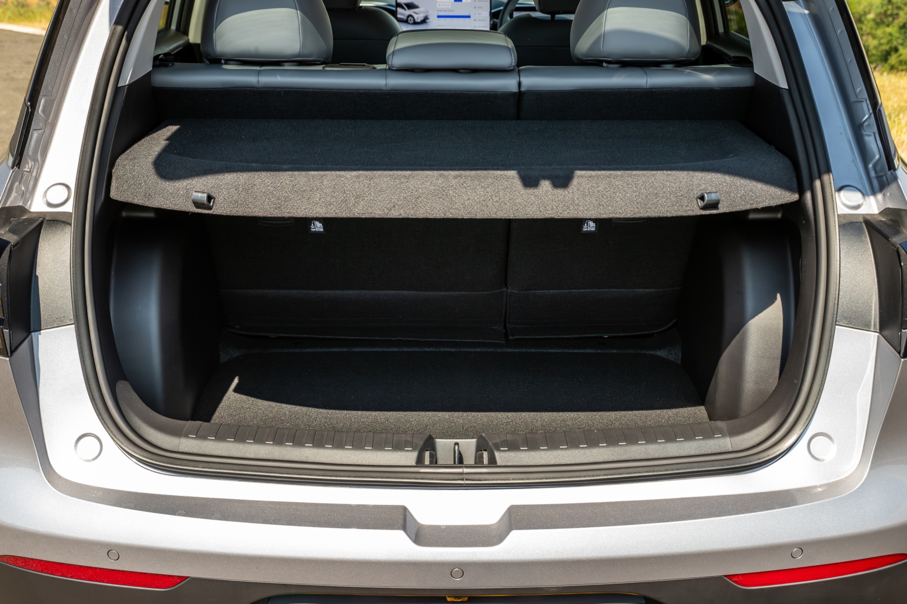 Geely EX2