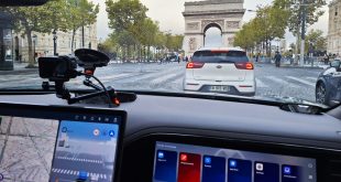 Denza Z9GT - Arc de Triomphe